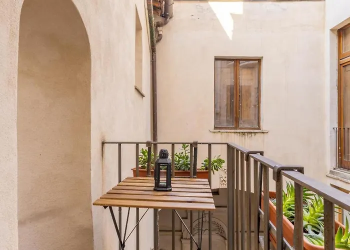 Little House In Trastevere Rome