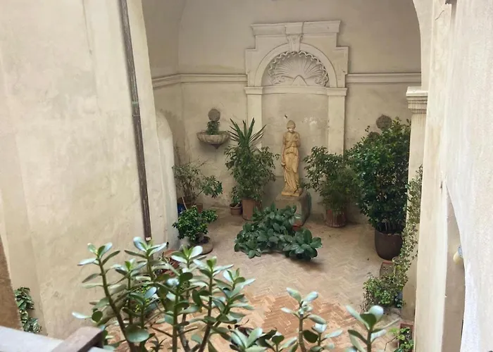 Little House In Trastevere Rome