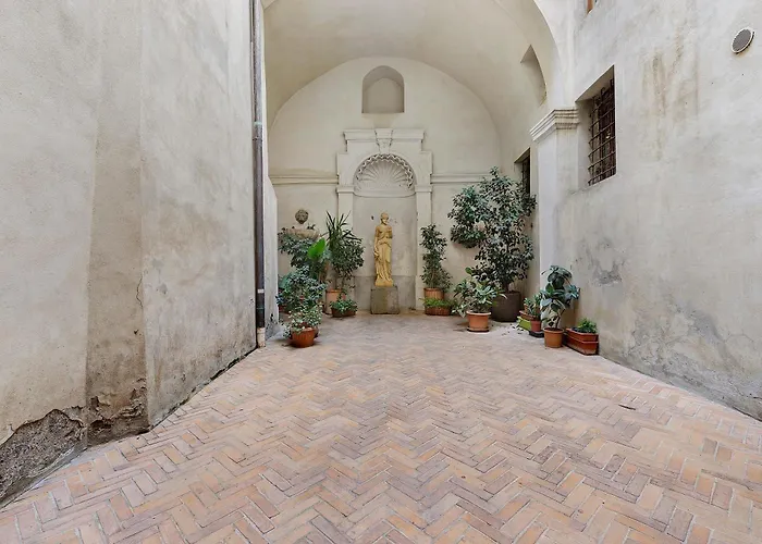 Little House In Trastevere